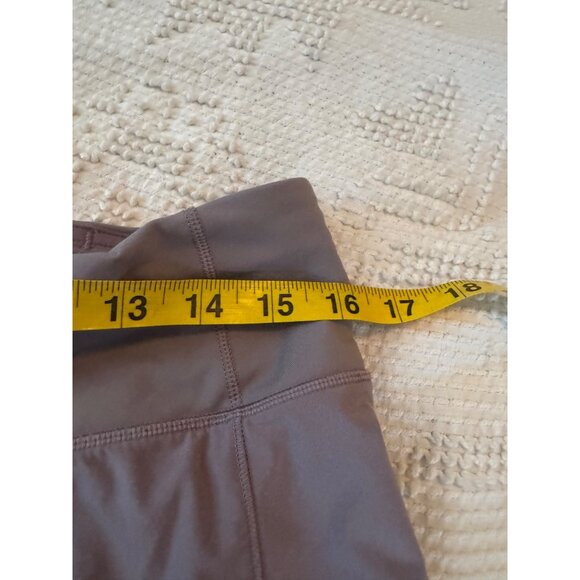 Lululemon Womens 8 Tall Athletic Shorts Gray Recycled Polyester & Elastane Blend - Picture 5 of 7